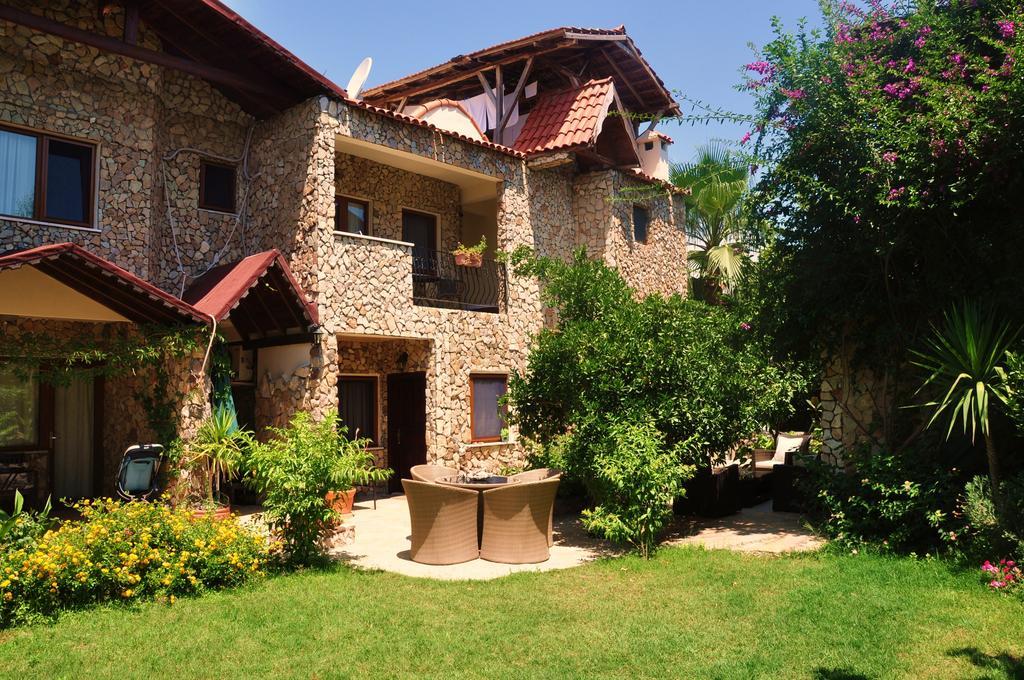 Hotel Villa Monte Cirali Exterior photo